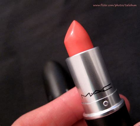 MAC Cosmetics Cut a Caper .